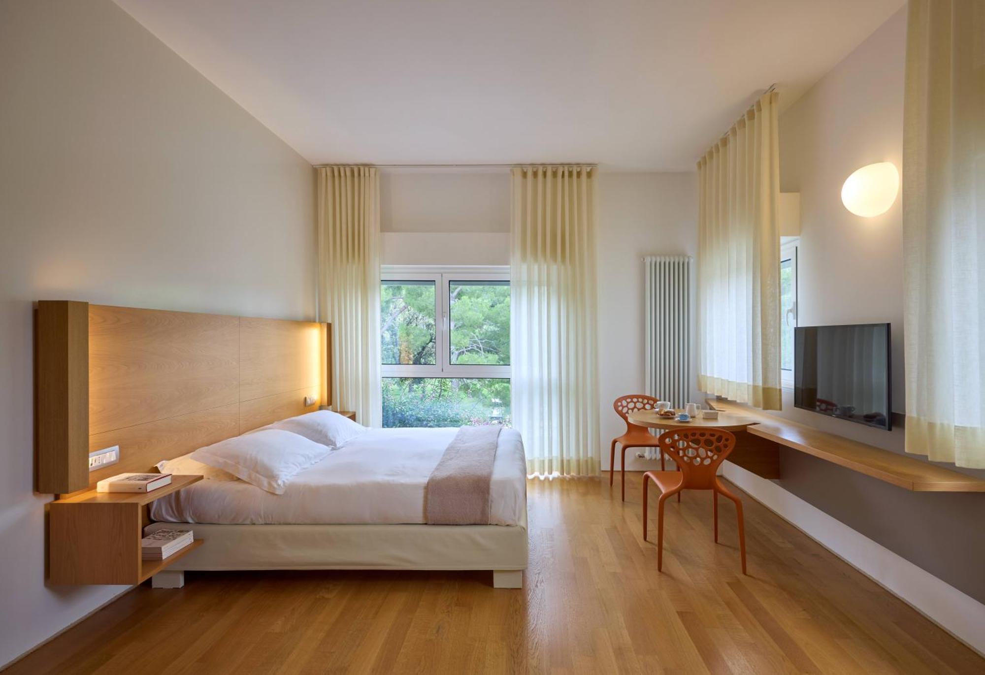Emilia Hotel Ancône